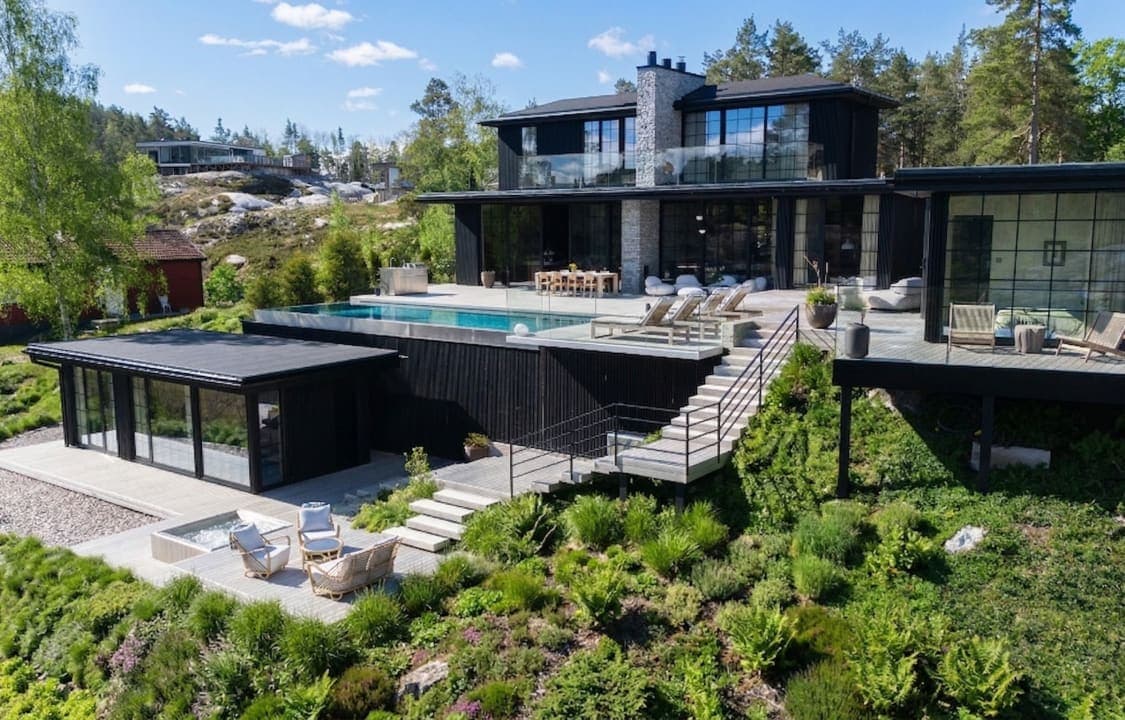 Malibu Estate — Stockholm Archipelago 1