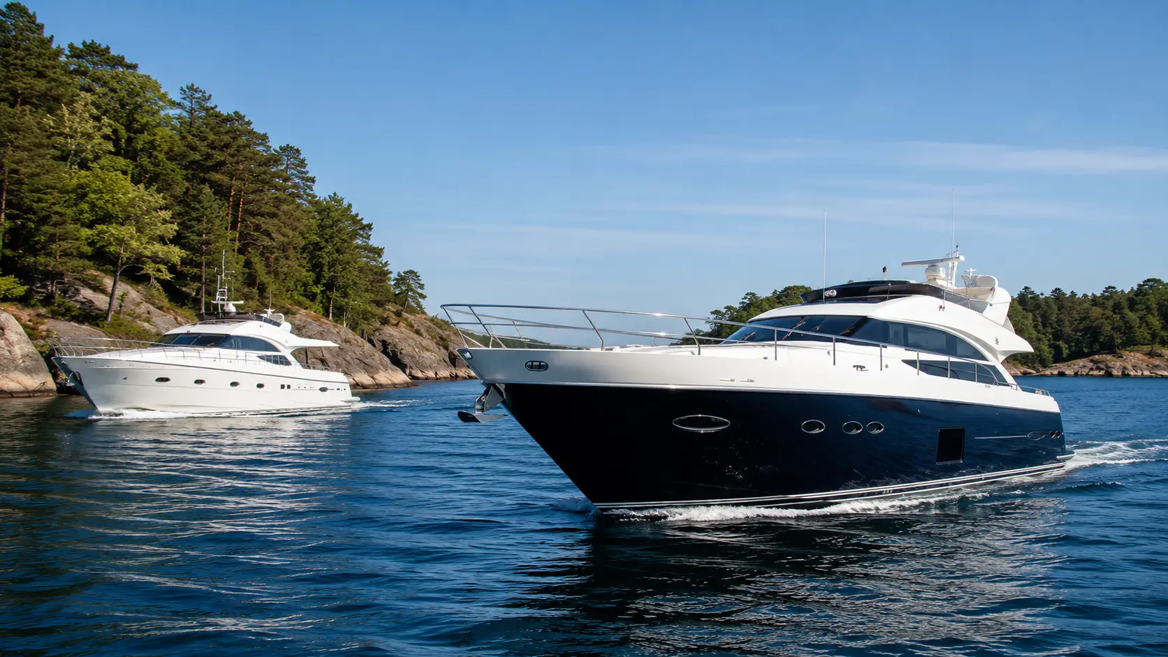 Private yacht cruising in the Stockholm archipelago